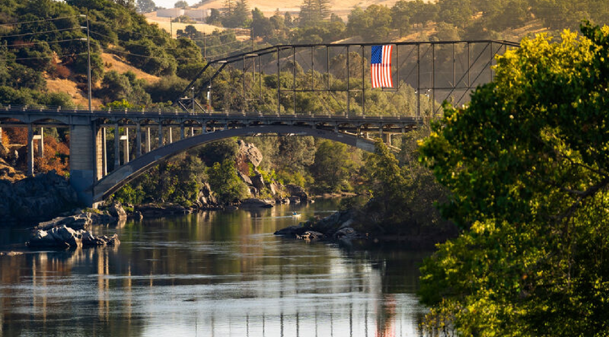 photo of the Folsom Rainbow bridge